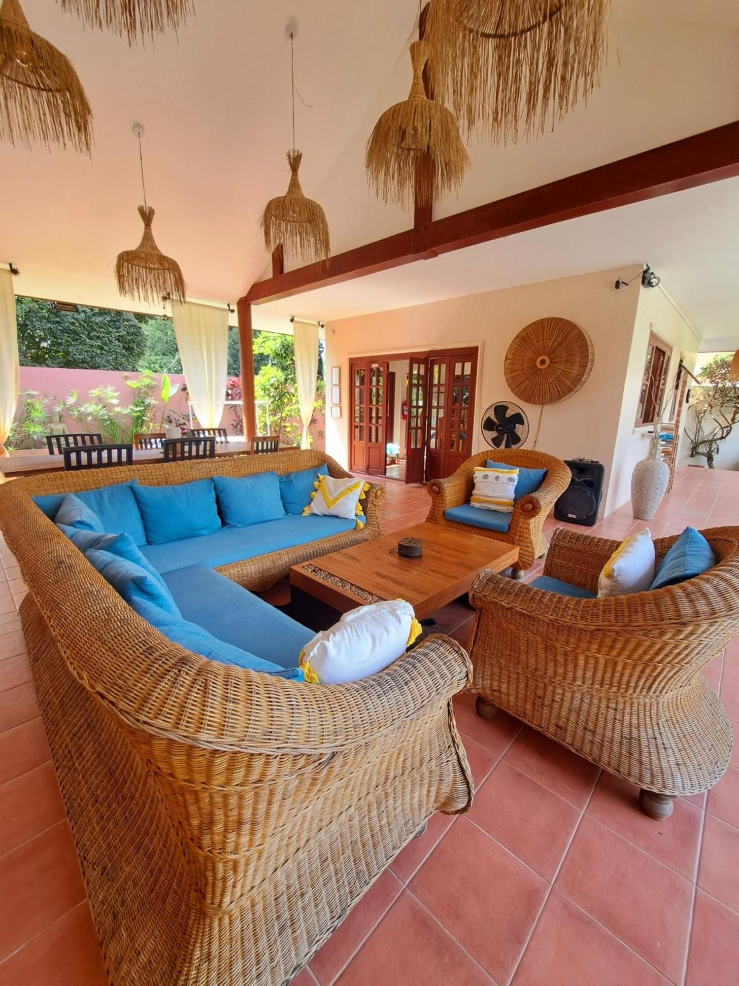 Laura Guest House-Adult Only- Hua Thanon  Zewnętrze zdjęcie
