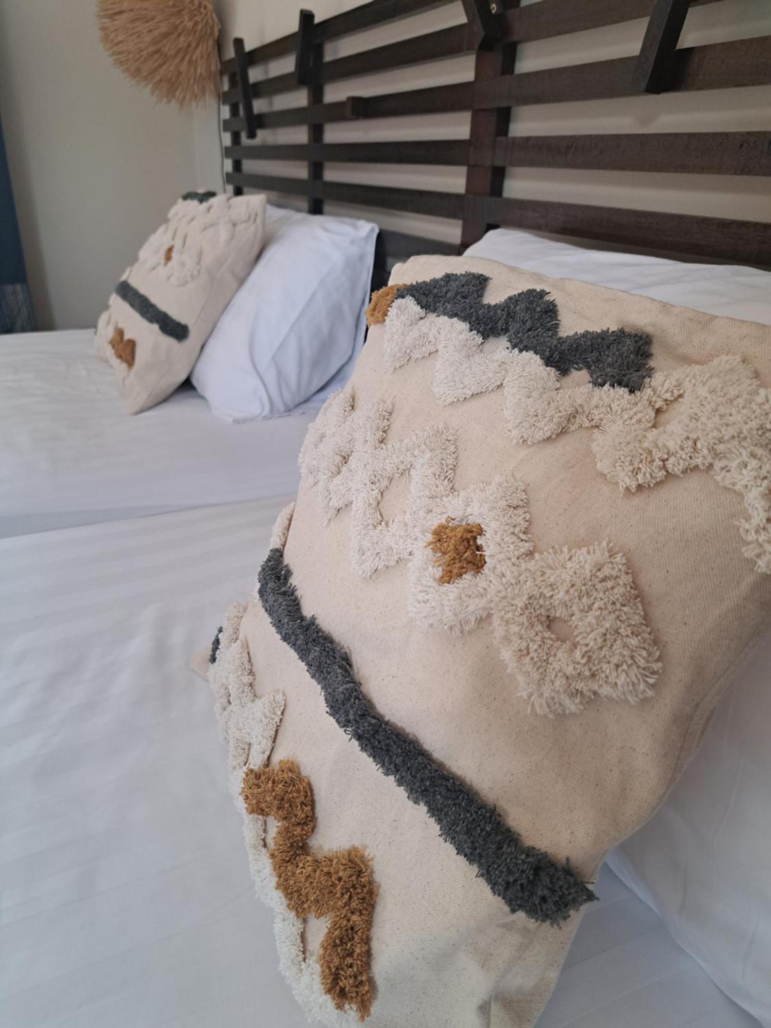 Laura Guest House-Adult Only- Hua Thanon  Zewnętrze zdjęcie