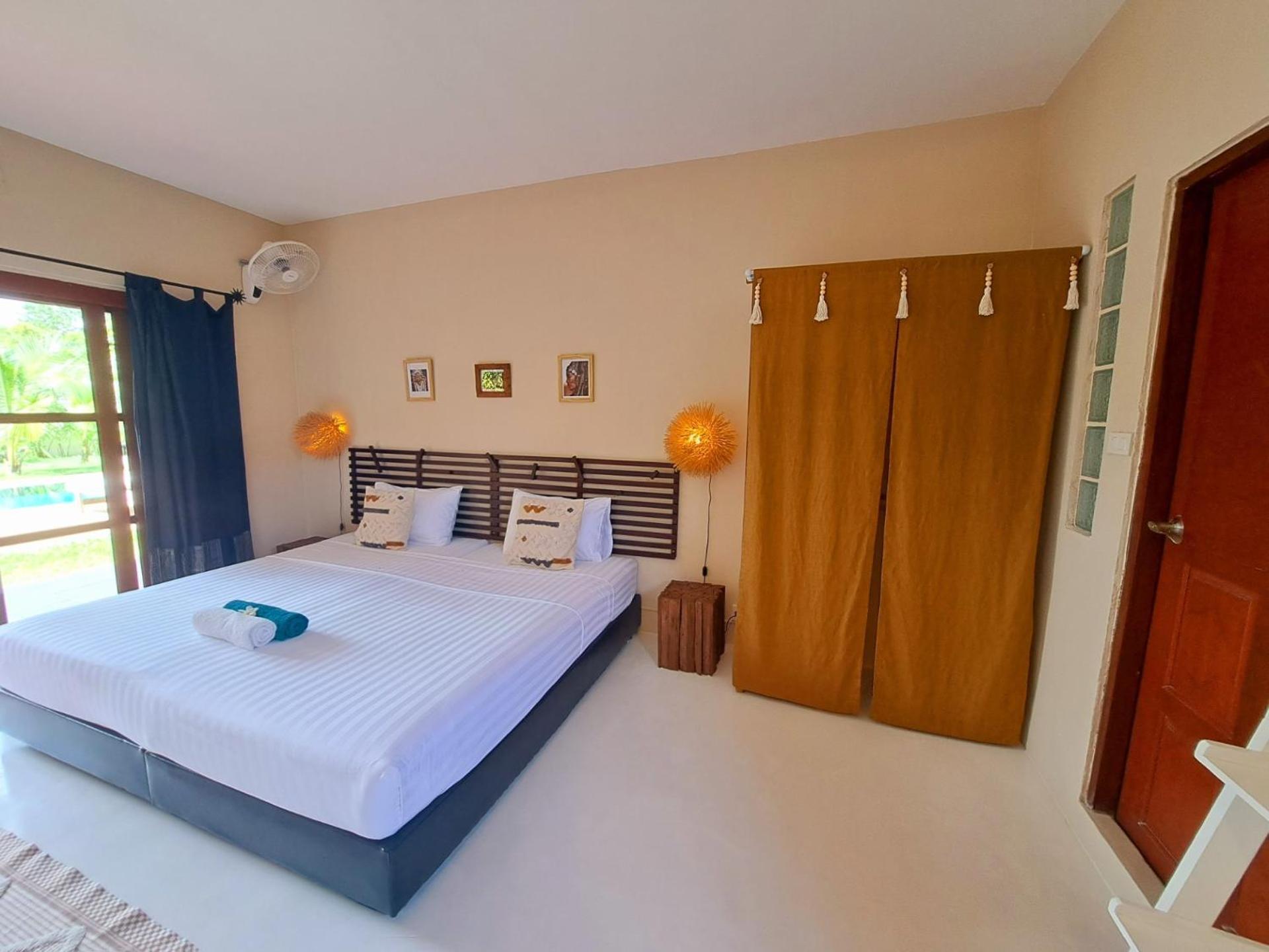 Laura Guest House-Adult Only- Hua Thanon  Zewnętrze zdjęcie