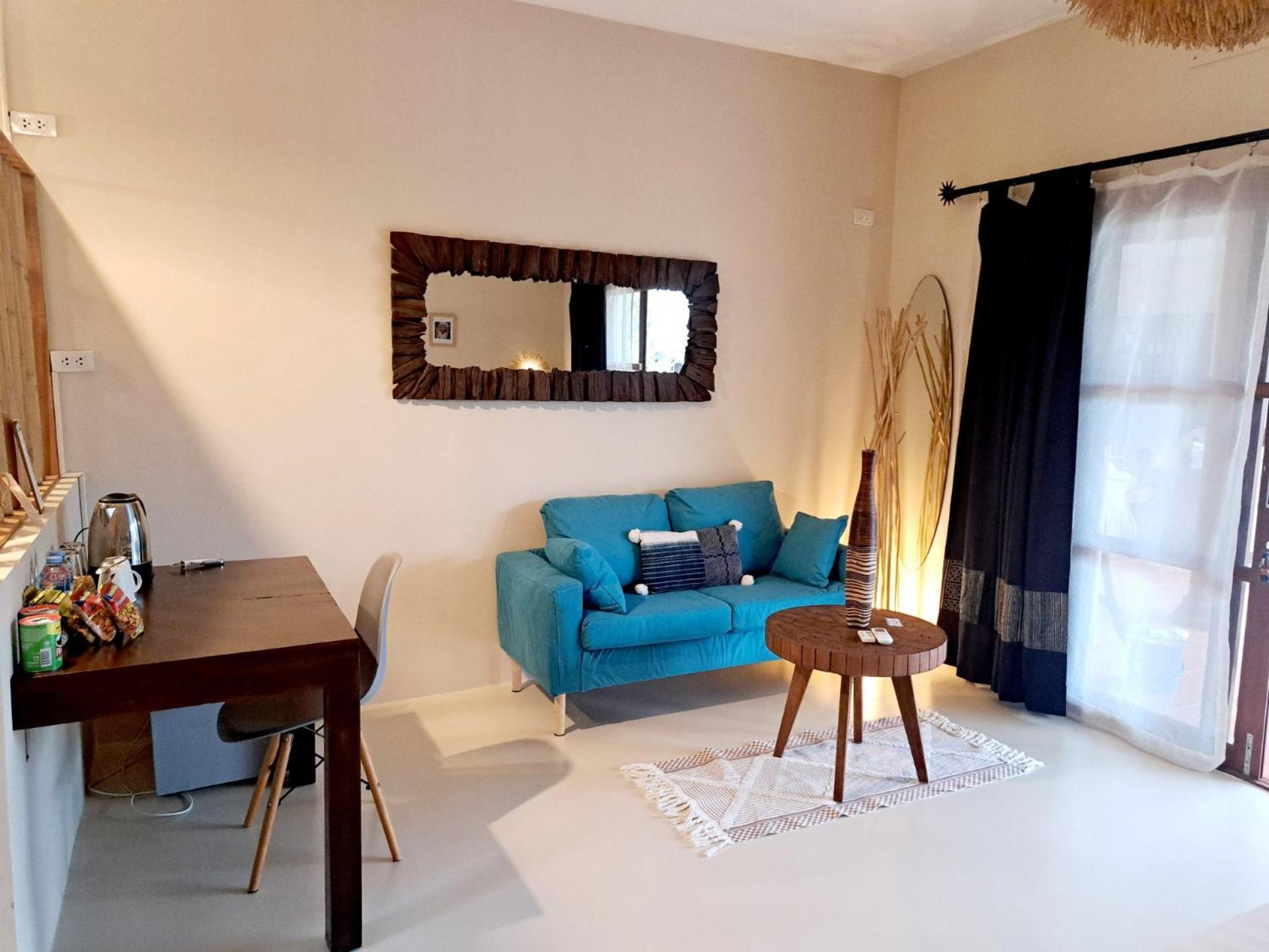 Laura Guest House-Adult Only- Hua Thanon  Zewnętrze zdjęcie